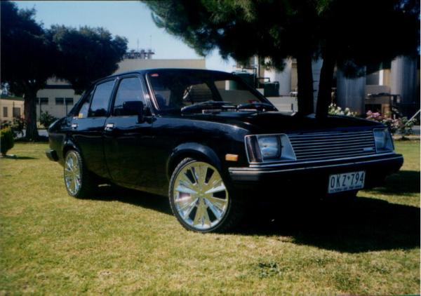 Black TE Gemini