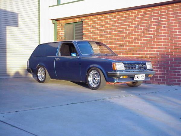 ice TG van - check out those Convo Pros!  
